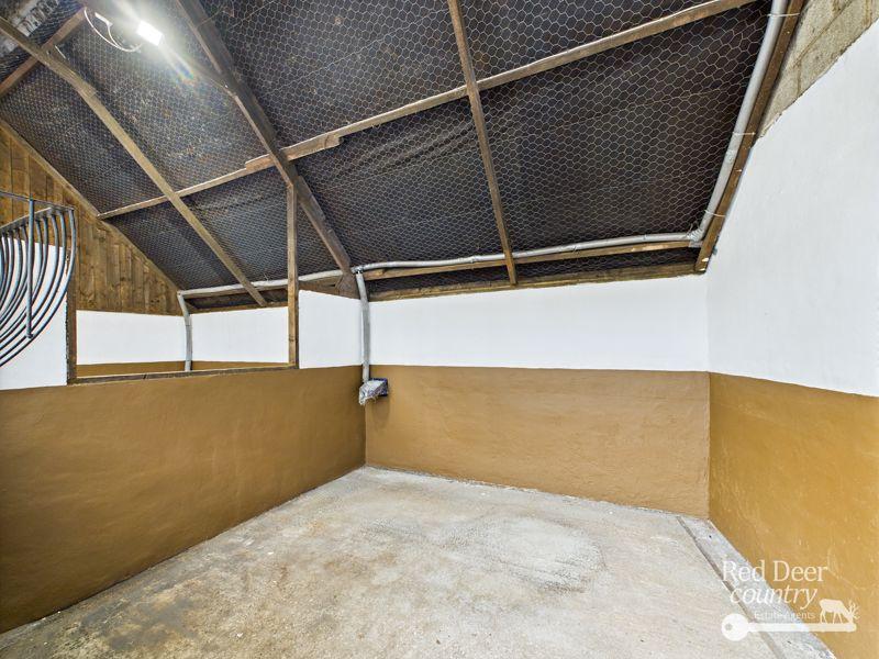 Stable