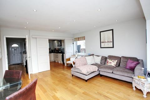 undefined, Clos Y Carlwm, Cardiff CF14