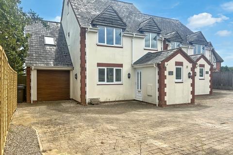 5 bedroom detached house for sale, Bowlers Green, Martens Road, Swindon, SN6