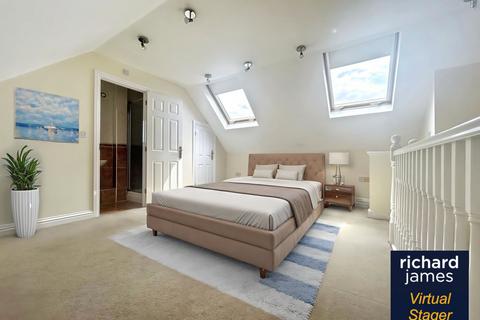 5 bedroom detached house for sale, Bowlers Green, Martens Road, Swindon, SN6