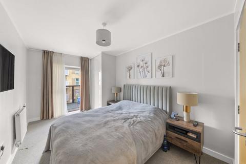 3 bedroom flat for sale, Blanche Court, Rectory Park Avenue, Northolt