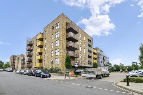 3 bedroom flat for sale, Blanche Court, Rectory Park Avenue, Northolt