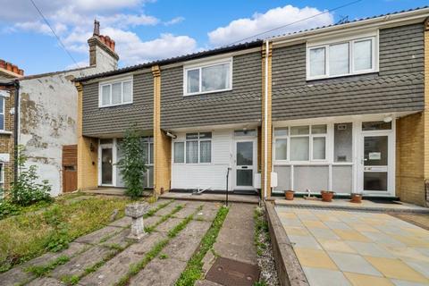24b Carshalton Grove, Sutton, SM1 4LZ