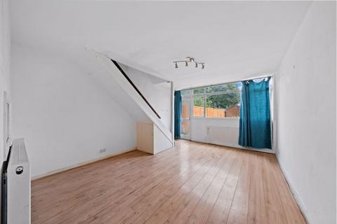 24b Carshalton Grove, Sutton, SM1 4LZ