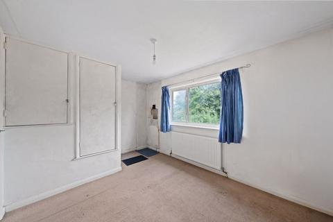24b Carshalton Grove, Sutton, SM1 4LZ