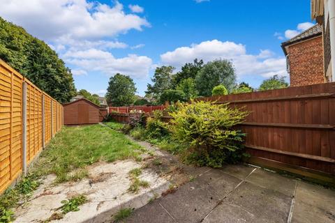 24b Carshalton Grove, Sutton, SM1 4LZ