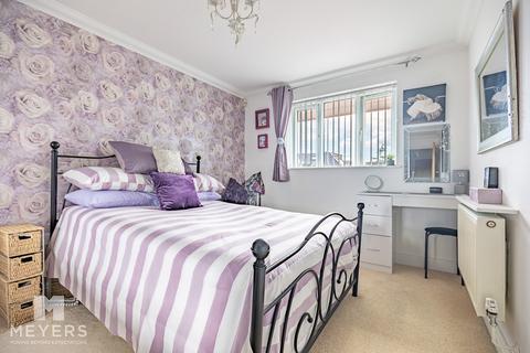 2 bedroom flat for sale, Penrith Road, Bournemouth, BH5 1