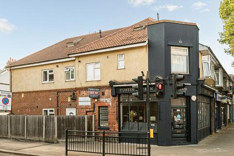 1 bedroom flat for sale, Greenford Avenue, Hanwell, London, W7 3QS