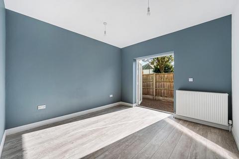 1 bedroom flat for sale, Greenford Avenue, Hanwell, London, W7 3QS