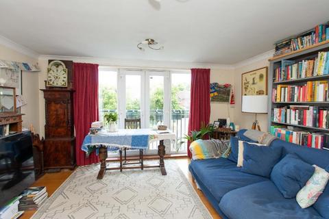 42 Tregony Road, Orpington, BR6 9XG