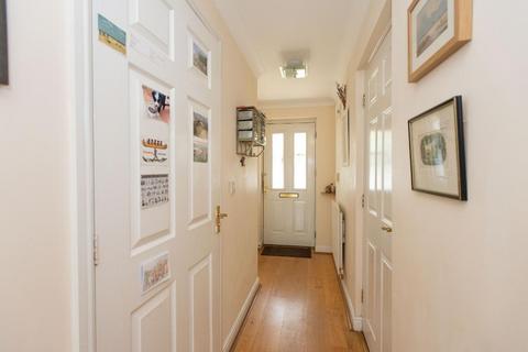 42 Tregony Road, Orpington, BR6 9XG