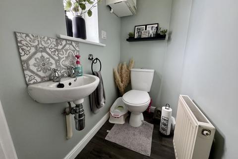 23 Hunstanton, Seaham, SR7 7WN