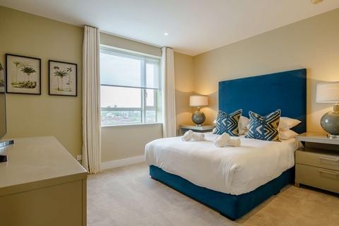 2 bedroom flat to rent, 39 Westferry Circus, E14