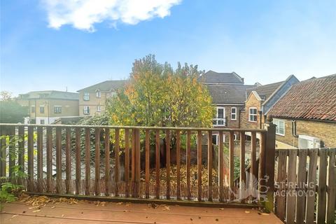 2 bedroom apartment to rent, Guildford Street, Surrey KT16