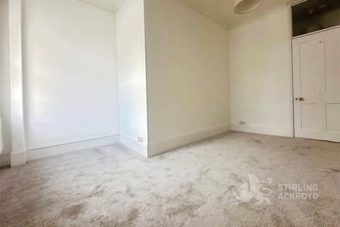 2 bedroom apartment to rent, Guildford Street, Surrey KT16