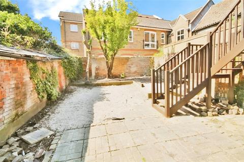 undefined, Guildford Street, Surrey KT16