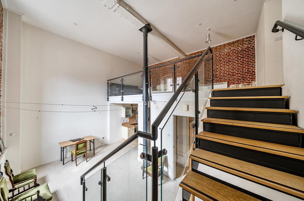 1329401-17-6883b4...