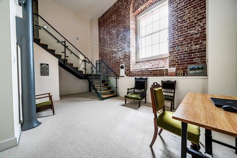 2 bedroom apartment for sale, The Vulcan, Gunwharf Quays, Portsmouth