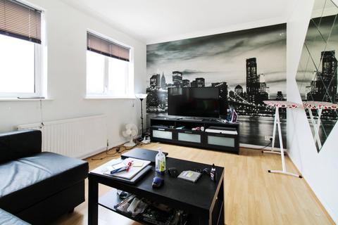 120 Broomfield Road, Swanscombe, DA10 0LT