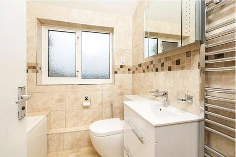 120 Broomfield Road, Swanscombe, DA10 0LT
