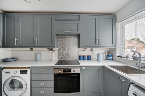 13 Galloway Close, Shaw, Swindon, SN5 5QQ