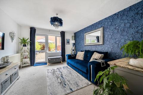 13 Galloway Close, Shaw, Swindon, SN5 5QQ