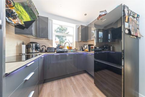 69 Clevedon Road, Luton, LU2 9EB