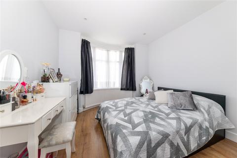 69 Clevedon Road, Luton, LU2 9EB