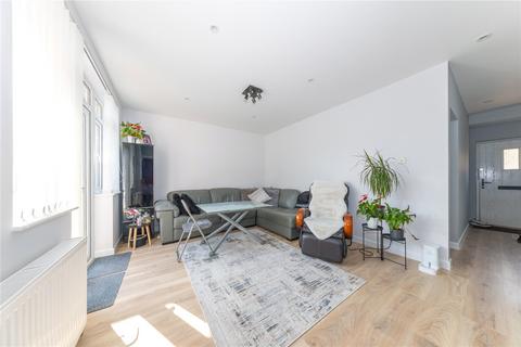 69 Clevedon Road, Luton, LU2 9EB