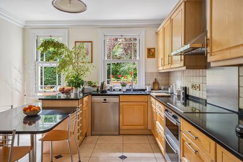 4 bedroom detached house for sale, White Lion Road, Amersham, Buckinghamshire, HP7