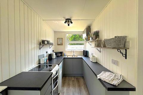 2 bedroom property for sale, The Woodlands, Cuffern, Pembrokeshire, SA62