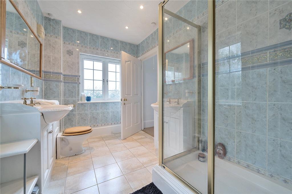 Bedroom 5 En Suite