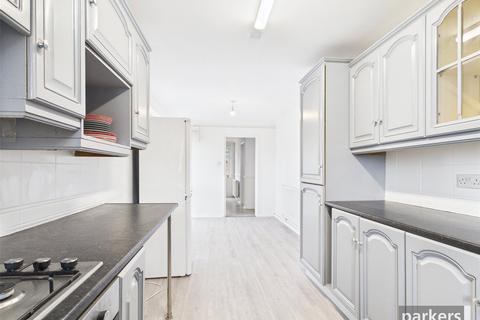 3 bedroom detached house for sale, Church Road, Reading RG6