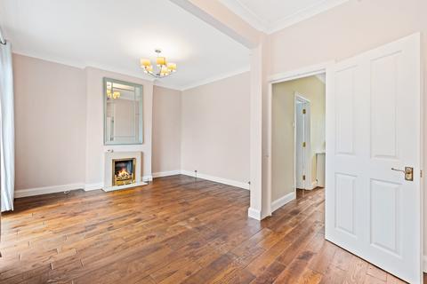 4 bedroom house for sale, Donnington Road, Worcester Park KT4