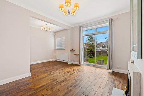 4 bedroom house for sale, Donnington Road, Worcester Park KT4