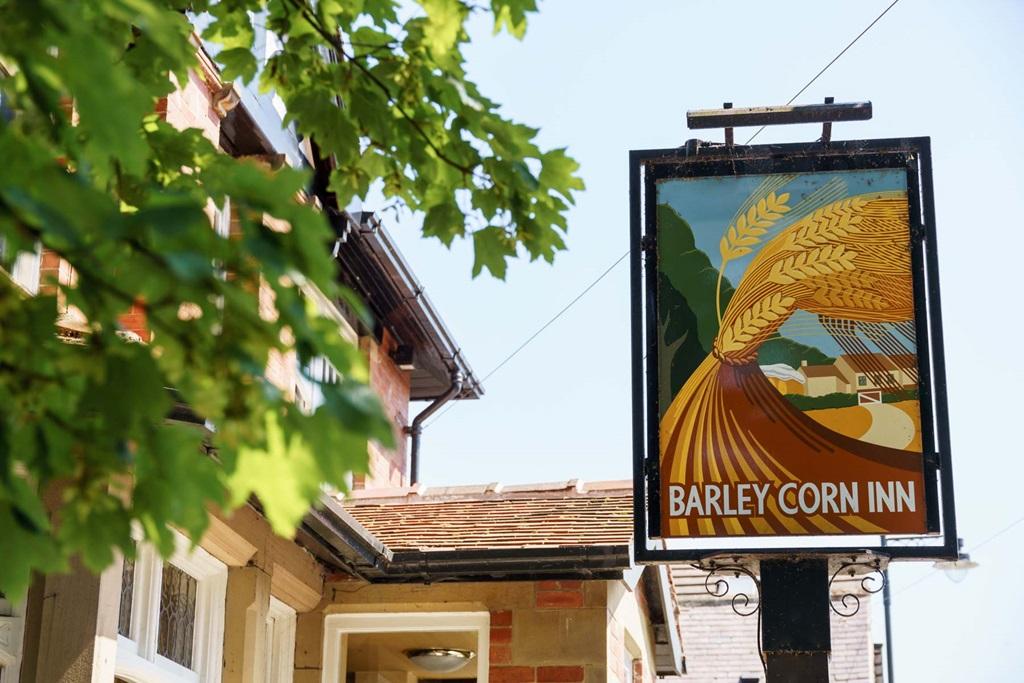The charming village of Scholes is just a...
