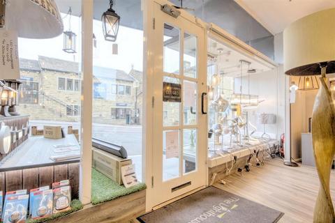 Retail property (high street) to rent, 35-35A Swadford St Skipton BD23 1QY