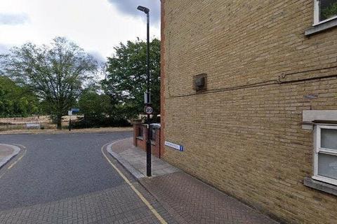 Retail property (high street) to rent, Clapham Common West Side London SW4 9AN