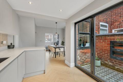 2 bedroom terraced house for sale, Mercer Street, Newton-Le-Willows, WA12