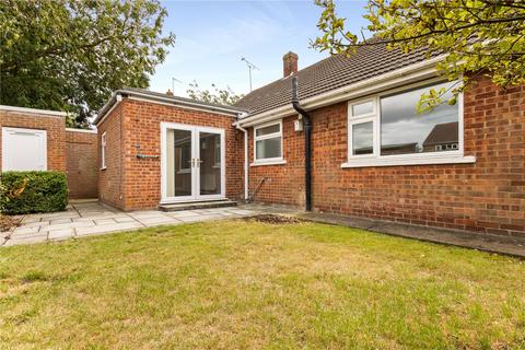 3 bedroom bungalow for sale, Greenway, Barton-Upon-Humber, North Lincolnshire, DN18