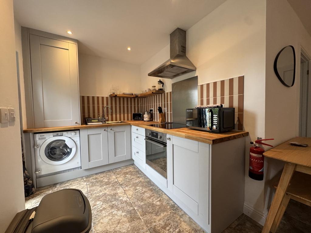 Open Plan Lounge, Kitchen and Dining Area