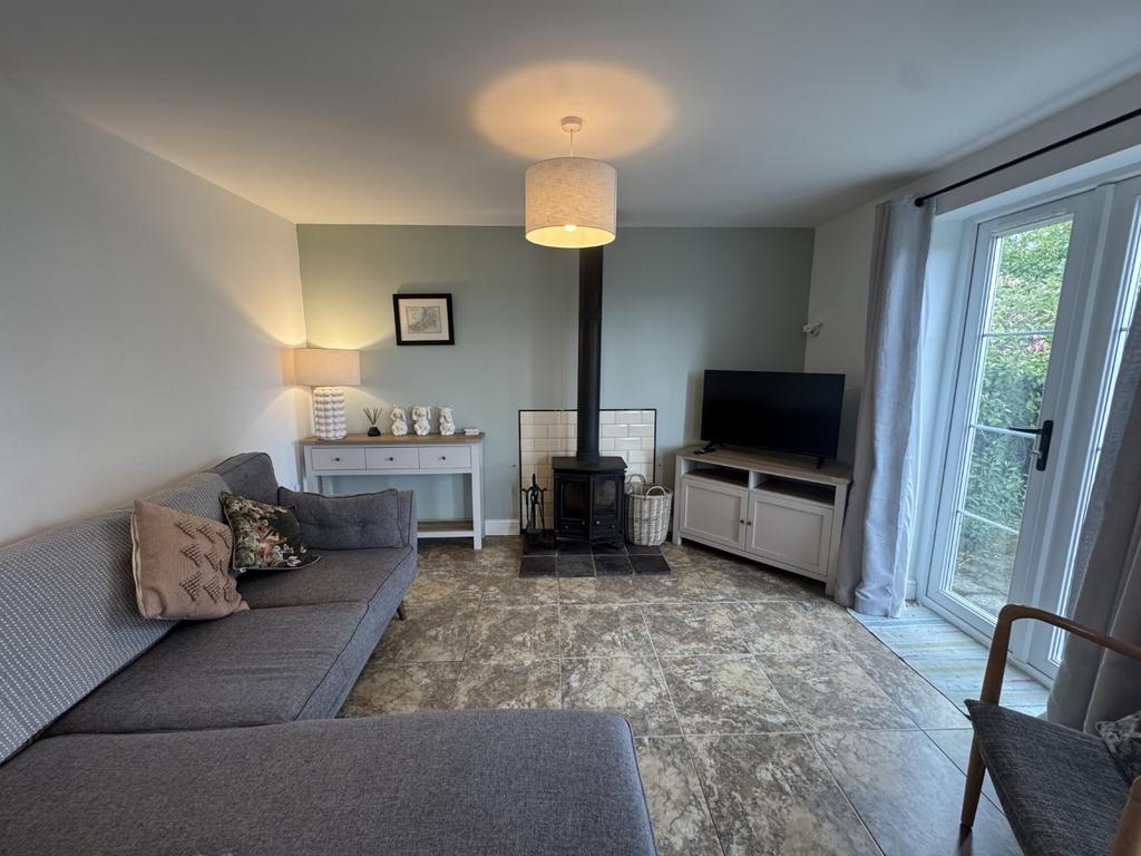 Open Plan Lounge and Dining Area with Living Area