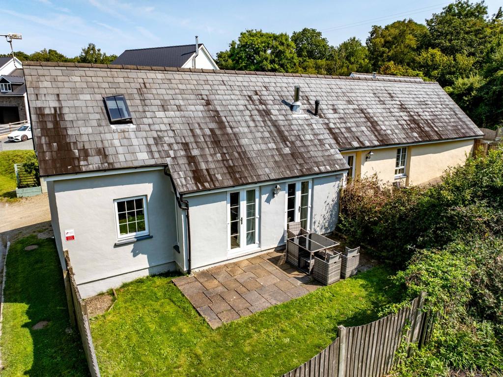Rear Enclosed Courtyard