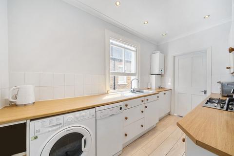 2 bedroom flat for sale, Merton Road, London, SW18