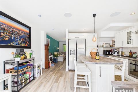 3 bedroom terraced house for sale, Moss Close, Reading RG4