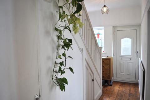 3 bedroom semi-detached house for sale, Lon Cadog Sketty Swansea Sa2 0ts