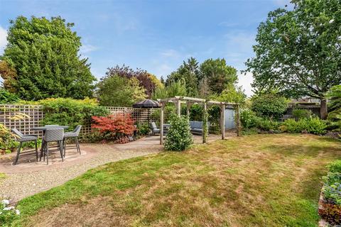 4 bedroom detached house for sale, AGATES LANE, ASHTEAD, KT21