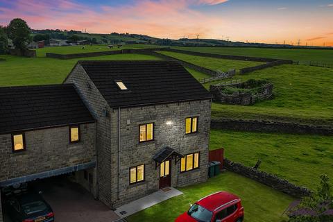 5 bedroom detached house for sale, Alton Croft, Bradford BD14