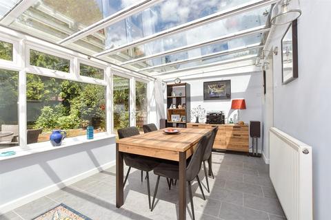 3 bedroom semi-detached house for sale, Peregrine Close, Cranleigh, Surrey