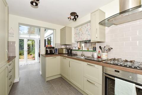 3 bedroom semi-detached house for sale, Peregrine Close, Cranleigh, Surrey